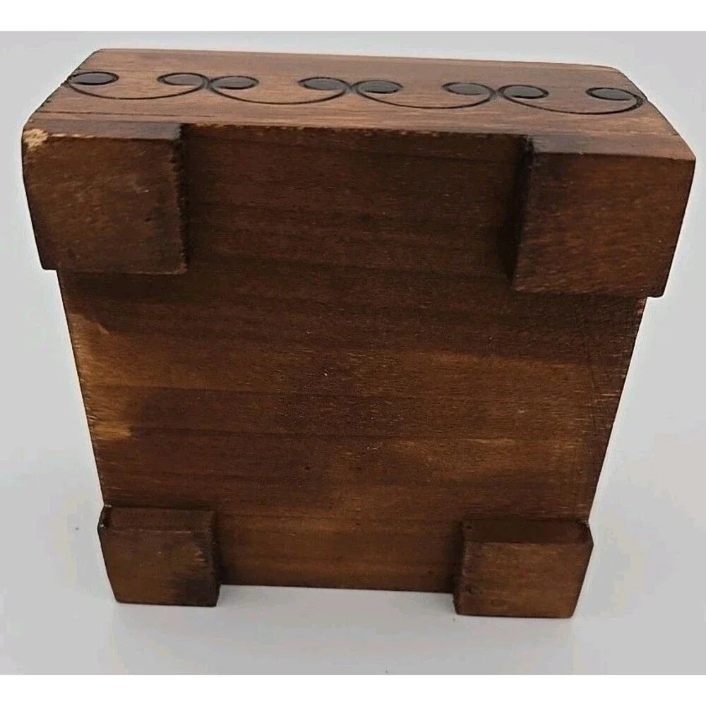 Hand Carved Wooden‎ Trinket Box Hearts Design Rustic 3x3in Vintage Keepsake
